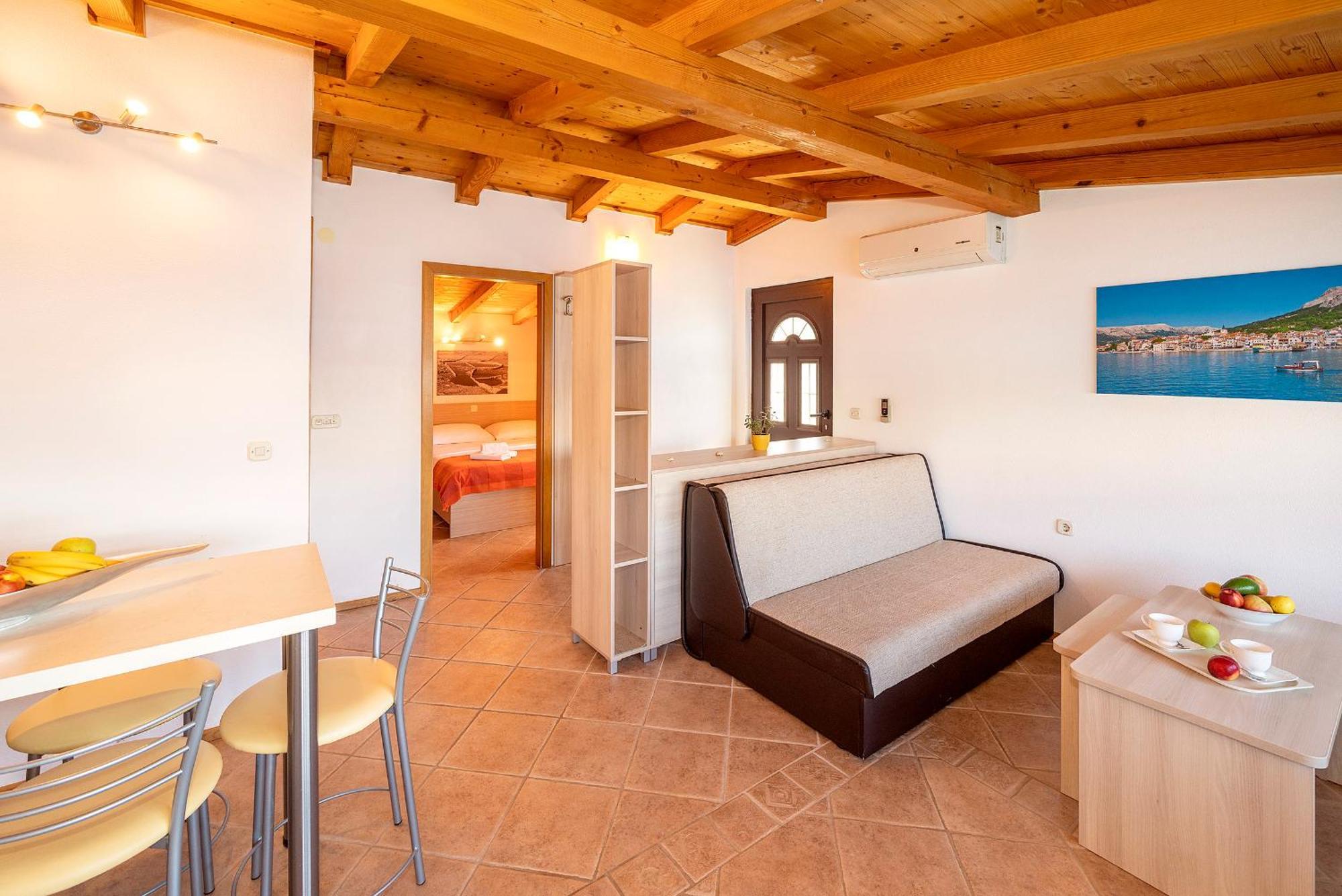 Apartments Kricin II Baška Екстериор снимка