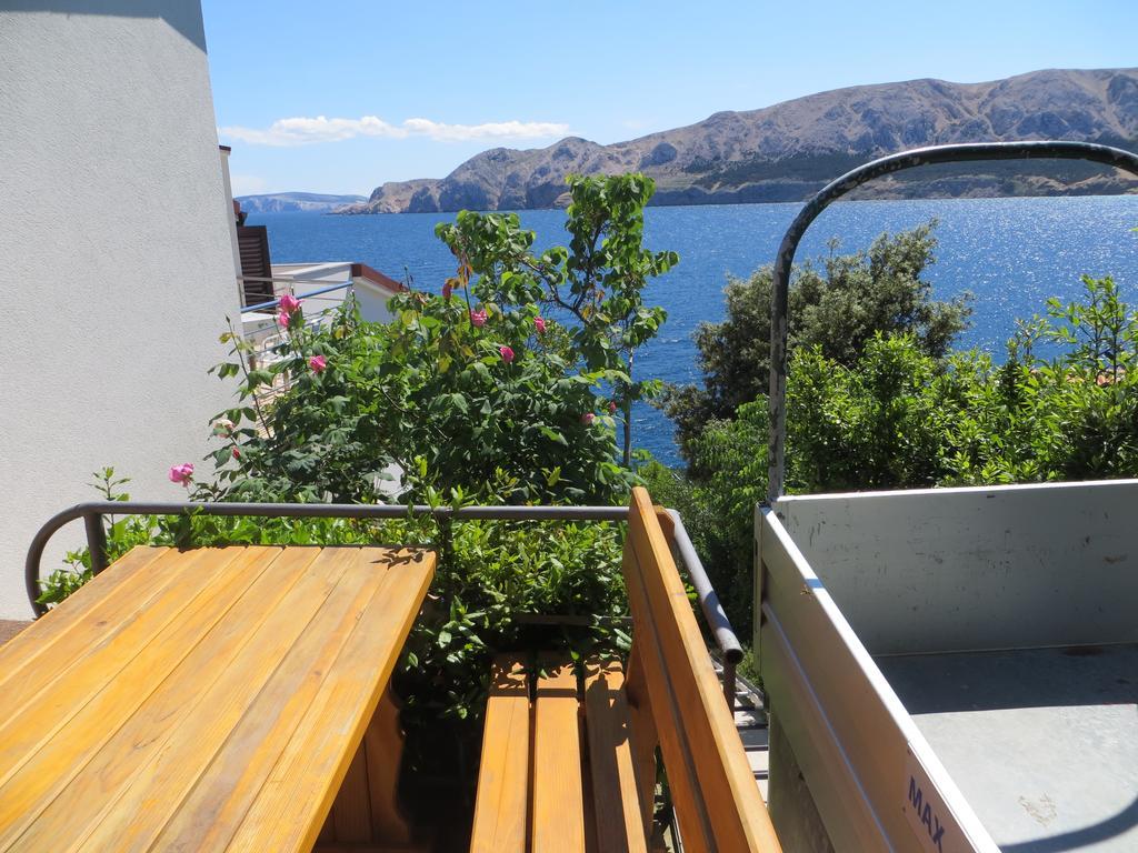 Apartments Kricin II Baška Екстериор снимка